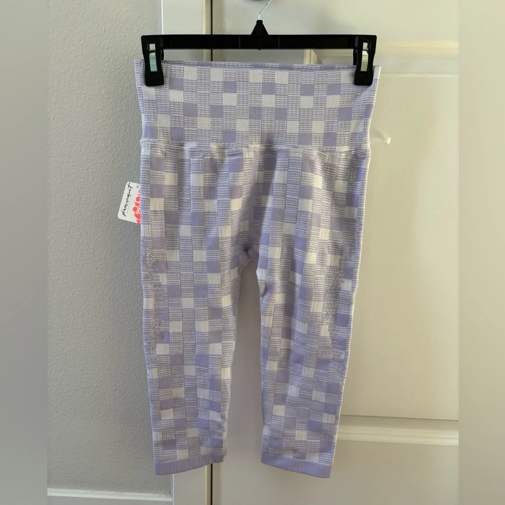 FREE PEOPLE MOVEMENT Lavender Gingham Capri Leggings